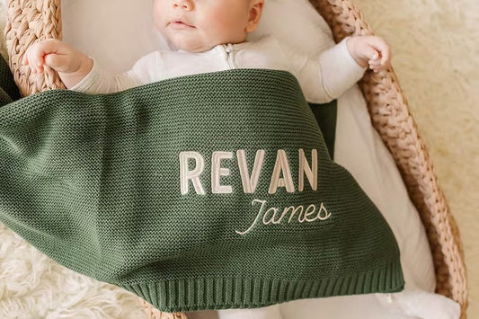 Personalized Baby Knit Blanket – Custom Name Embroidered Swaddle for Newborn Boy or Girl